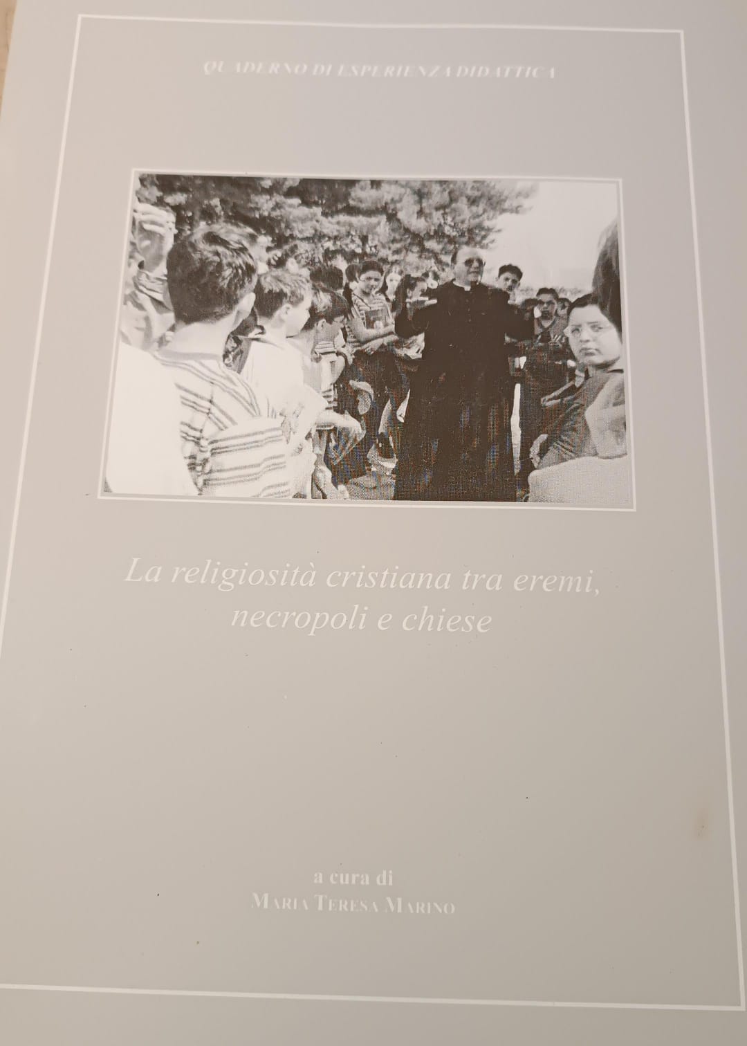 Copertina di La religiosità cristiana tra eremi, necropoli e chiese